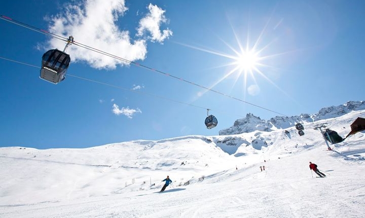 Transfert vers la station de ski de Valmorel avec Alticap Transports
